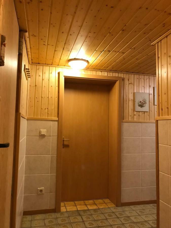Ferienwohnung Schönes Kellerzimmer mit Bad Mittelangeln Exterior foto