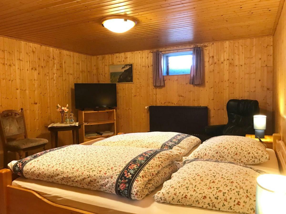 Ferienwohnung Schönes Kellerzimmer mit Bad Mittelangeln Exterior foto